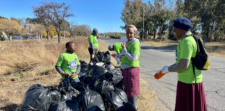 Christen-organisasies maak land se afgeskeepte vuil areas skoon