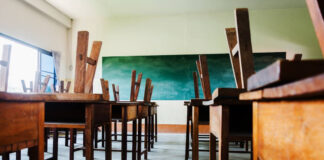 Skotse onderwyseres geskors ná aanstootlike opmerkings oor Jesus en haar studente