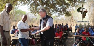 Frontline Fellowship berei voor vir vyfweek sending na ses Afrikalande